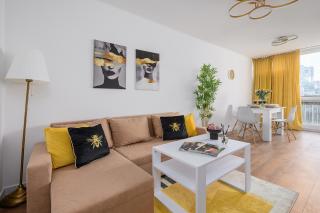 Lumina comfy 4-room apartment near the city center - 0