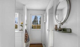 Charming Renovated Holiday Home In Marielyst - 8