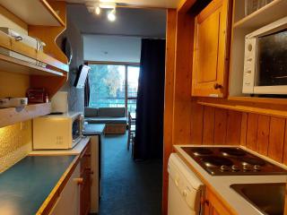 Résidence Belles Challes - Studio 4 personnes à Arc 1800 skis aux pieds et proche des commerces dans le village du Charvet MAE-1799 - 4