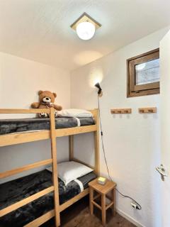Résidence Le Chantelouve - Studio cabine avec mezzanine pour 5 personnes à Val d'Isère à 300m du centre du village et 450m des pistes MAE-1805 - Val-dʼIsère - 3