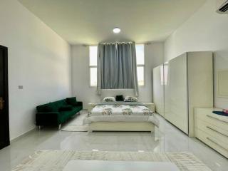Staylow Studio Apartments - 2