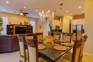 Big Private Luxury Home in Beach Gated Community - 9