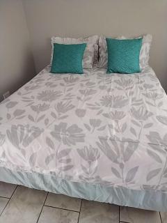 Maphathwayo House - 0