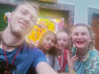 Shri Radha Raman Ji Seva Sadan - 8