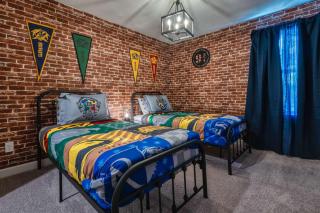 Last Minute Disney Getaway Private Pool Themed Bedrooms. Book Now 81907 - 0