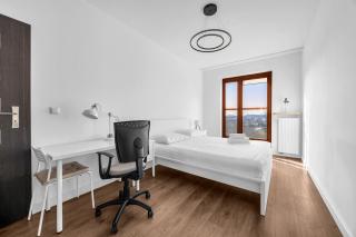 Melody Park Spacious Apartment by BookingHost - 7