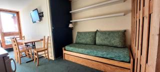 Résidence Belles Challes - Studio 4 personnes à Arc 1800 skis aux pieds et proche des commerces dans le village du Charvet MAE-6572 - 4