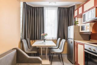 Downtown Varna Suite - Free Parking & Near Beach by ApartMAX - 8