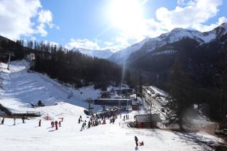 Résidence Pic Vert - départ skis aux pieds MAE-8494 - 2
