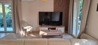 Amelia's Garden ΙΙ - 2