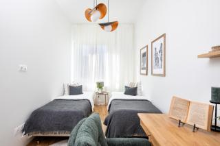 R19 - Sunset Buda - 8