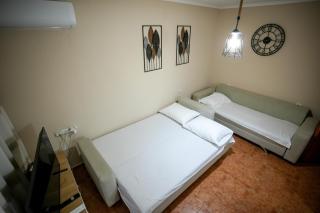 Avra Luxury Apartment &Cozy Stay & Easy parking - 5