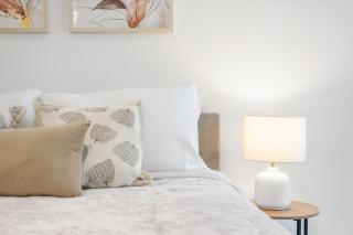 Central CBD Apartment with Pool, Gym n Parking - 5