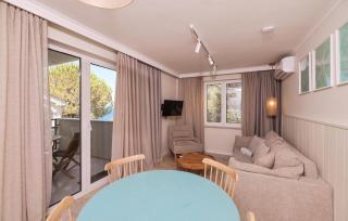 3 Bedroom Gorgeous Apartment In Kukljica - 8