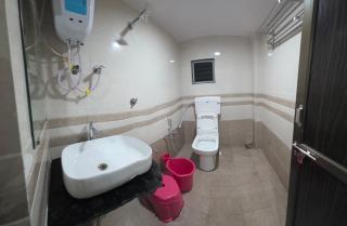 Hotel New Rest Inn - 3