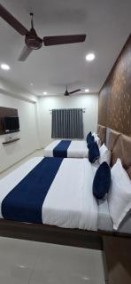 Hotel New Rest Inn - 2