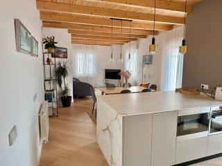 Señorial Panorámico by Catedral Camino Suites - Burgos - 3