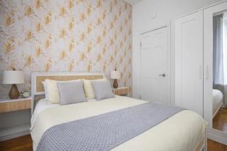 Classy 2BD Home in Manhattan - 8