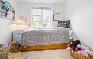 Family Holiday Near Beach And Harbour - 4