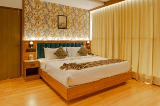 Hotel Sky International - 6
