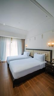 Jing Land Hotel Lunag Prabang - 2