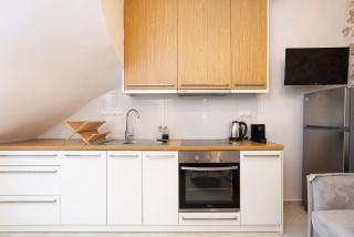 Old Town Stone Residence - 5