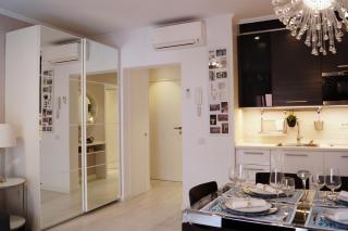 Comfortable 2 BR Terrace Apartment Beach & Center 4 Guests - 8
