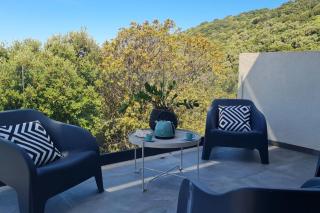 Mini-Villa mit Klimaanlage Meerblick WLAN und beheiztem Pool von 04-10 - 8