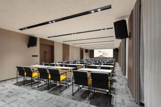 Atour Hotel Qingdao Central Business District MixC - 2