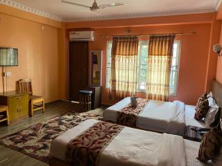 Hotel The Mint Garden - 2