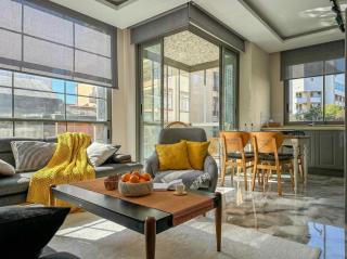 Qoople Smart 4 Cleopatra Family Apartments - 3