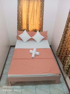 Buena Lynnes Annex Lodge - 9