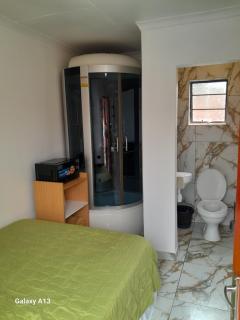 Guest room and apartment - 0