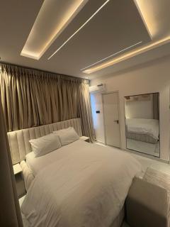 Smart 1 bedroom apartment yaba - 3