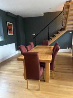 4 Bed, 2 bath, house near Weybridge - 8