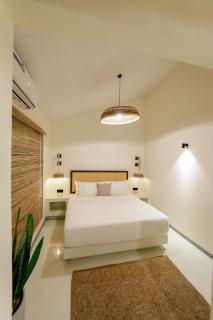 Lumansa - A Luxury Private Villa in Hirikatiya - 1