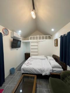 ริมคลอง - 2