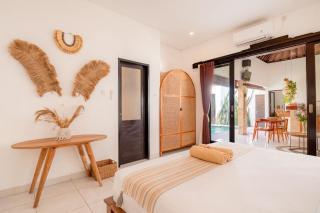 Cozy villa 2bdr in Seminyak , pool,800m beach - 4