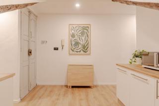 GuestHost - Quadrilatero Cozy Wooden Flat - 5