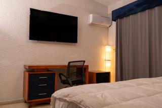 TBR by Mega Stays - 7