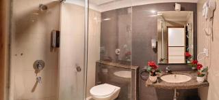 Hotel Anantha Suites - 2