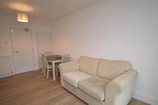 Ideal for Contractors - Spacious 6 Bed House - 0