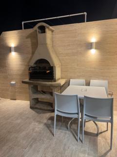 B&S Accommodation Newly Renovated Penthouse 253 - 1