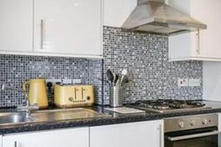 Charming 1 Bedroom Apartment in Lewisham - 6