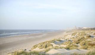 Pirate, op 100 meter van strand - 9