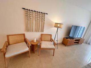 Luxuries hotel apartment in ora - 0