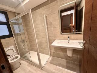 Luxuries hotel apartment in ora - 9