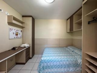 Quarto a 5 Minutos do Hosp Erasto e UFPR - 2