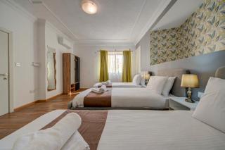 Sliema Seaview 4BD Apartments & Penthouse with Jacuzzi - 2