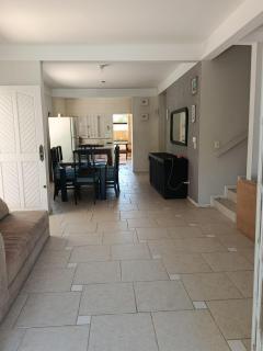 Two-story house in Ipanema, 1 block from the sea for 15 people - 1